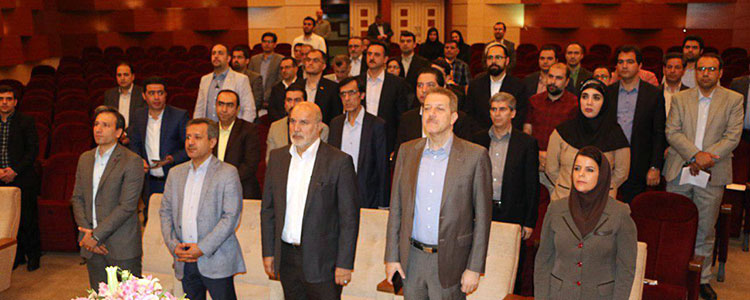 اولین گردهمایی ماهیانه (Stand-up meeting) گروه داده پردازی بانک پارسیان
