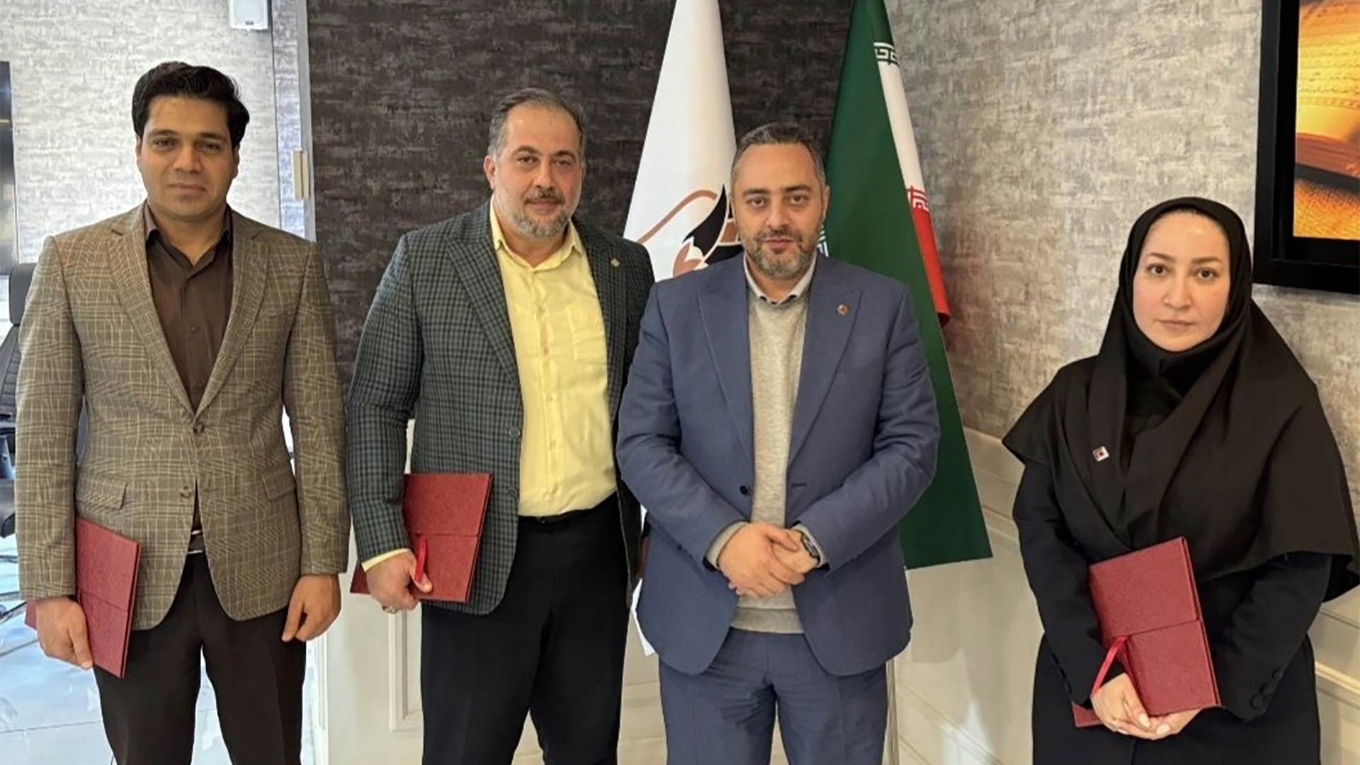 انتصاب و ابقای معاونین جدید در گروه داده‌پردازی پارسیان