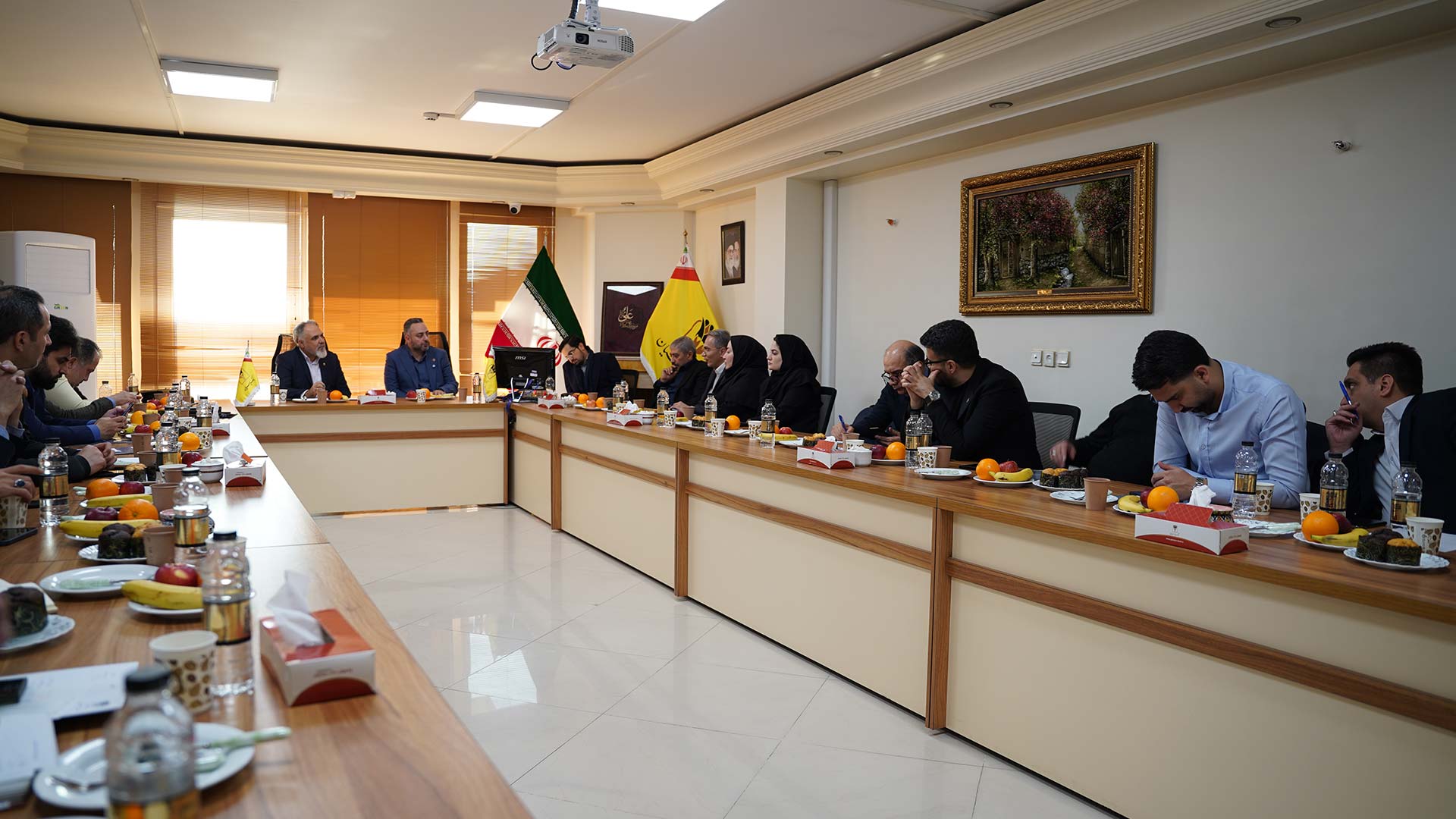 دیدار مدیر عامل گروه داده پردازی پارسیان و مدیران ارشد شرکت های زیر مجموعه گروه با سرپرستی بانک پارسیان در اصفهان