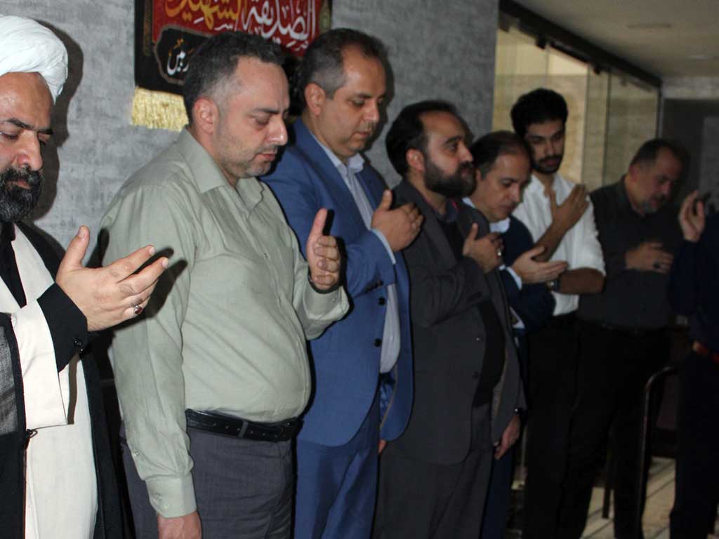 برگزاری مراسم عزاداری شهادت حضرت فاطمه‌ زهرا‌(س) در گروه داده‌پردازی پارسیان