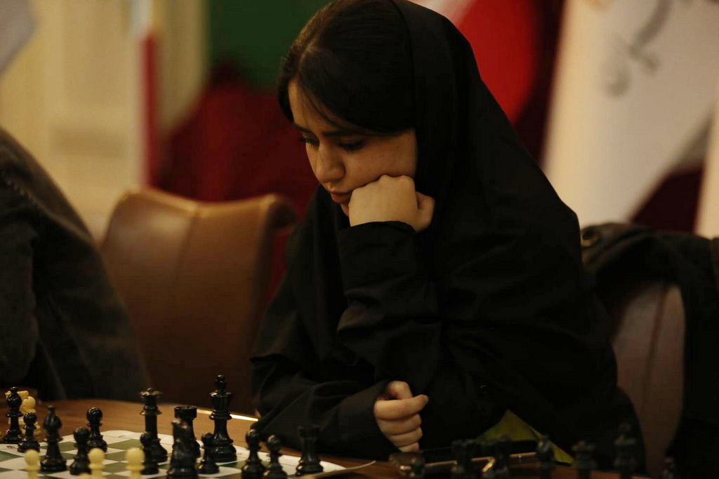 برگزاری سومین دوره مسابقات ورزشی گروه داده‌پردازی پارسیان به مناسبت دهه مبارک فجر