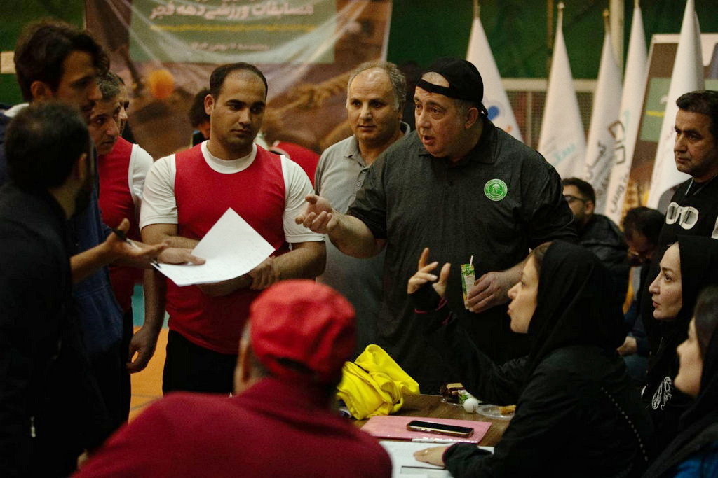 برگزاری سومین دوره مسابقات ورزشی گروه داده‌پردازی پارسیان به مناسبت دهه مبارک فجر