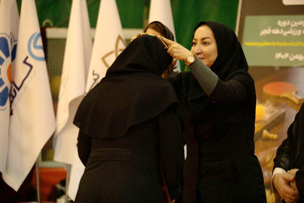 برگزاری سومین دوره مسابقات ورزشی گروه داده‌پردازی پارسیان به مناسبت دهه مبارک فجر