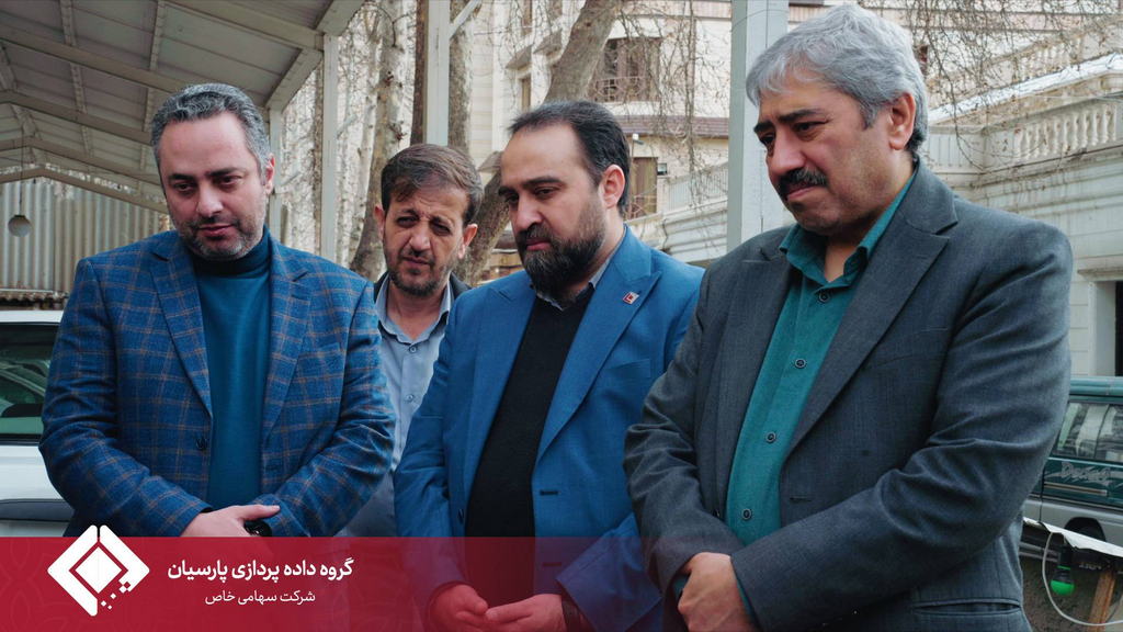 همزمان با ایام الله دهه فجر انقلاب اسلامی دیدار مدیر عامل و جمعی از مدیران گروه داده‌پردازی پارسیان با جانبازان قطع نخاعی مرکز امام خمینی (ره)