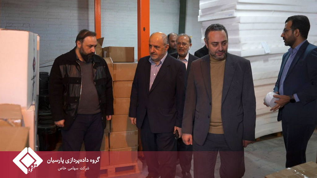 بازدید مدیرعامل بانک پارسیان از کارخانه تولید تجهیزات شرکت تجارت الکترونیک پارسیان کیش