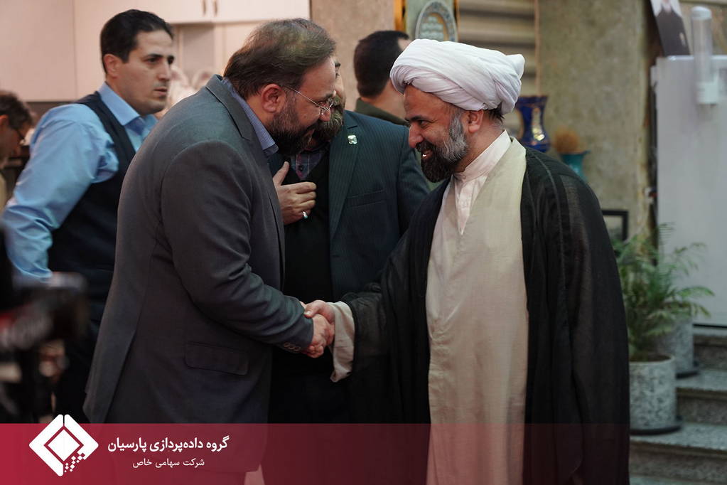 برگزاری آیین افطار صمیمانه و رونمایی از یک اقدام نوآورانه به میزبانی شرکت تجارت الکترونیک پارسیان کیش