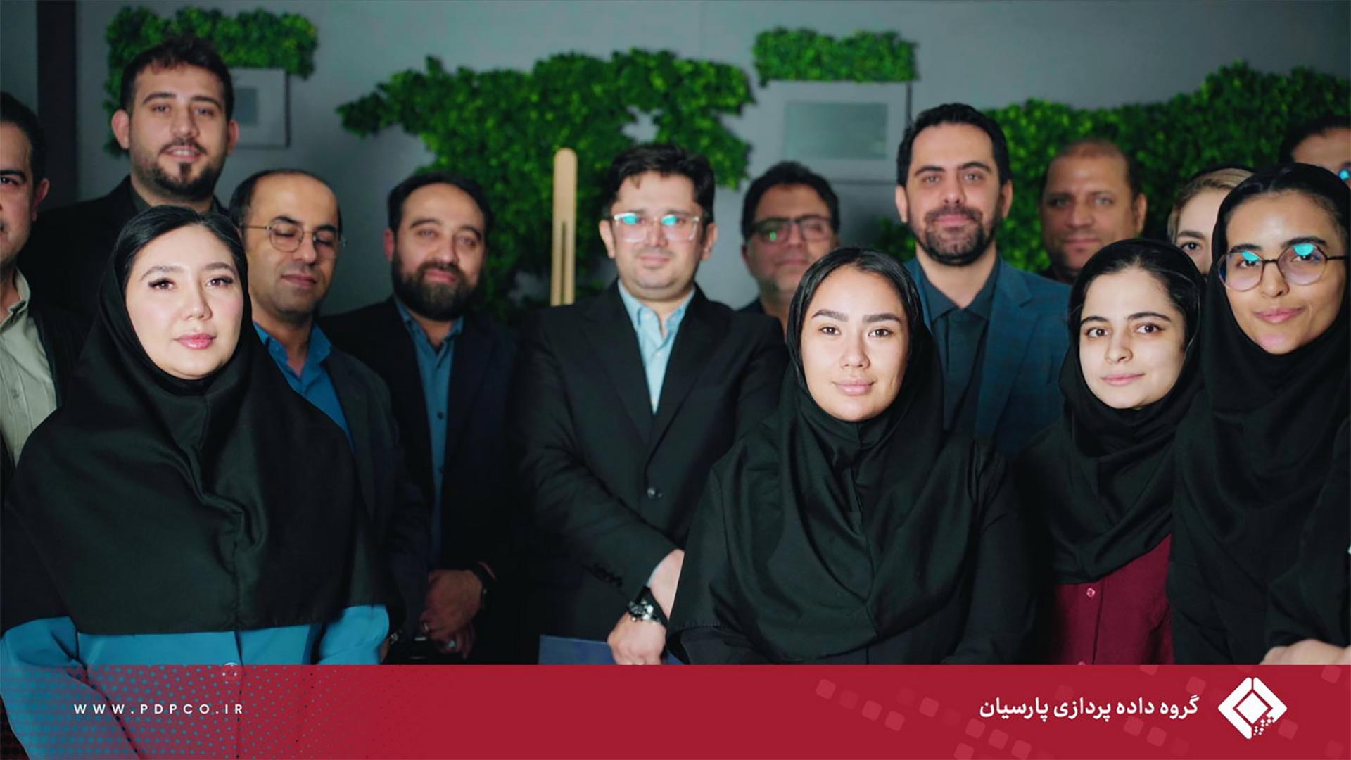 دومین رویداد شرکت توسعه سریع نوآوری ستارگان؛ با محوریت «چالش‌های هلدینگ‌داری در ایران» با حضور عطاالله هرندی برگزار شد