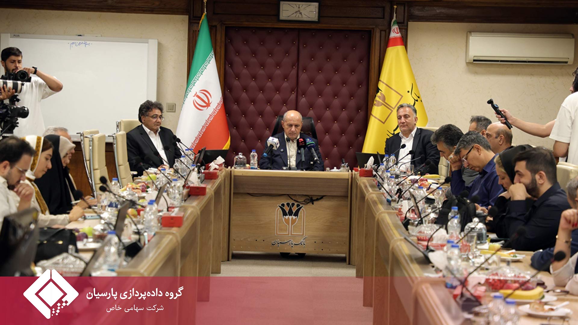 پرداخت ده ها هزار فقره تسهیلات بدون مراجعه به شعب
