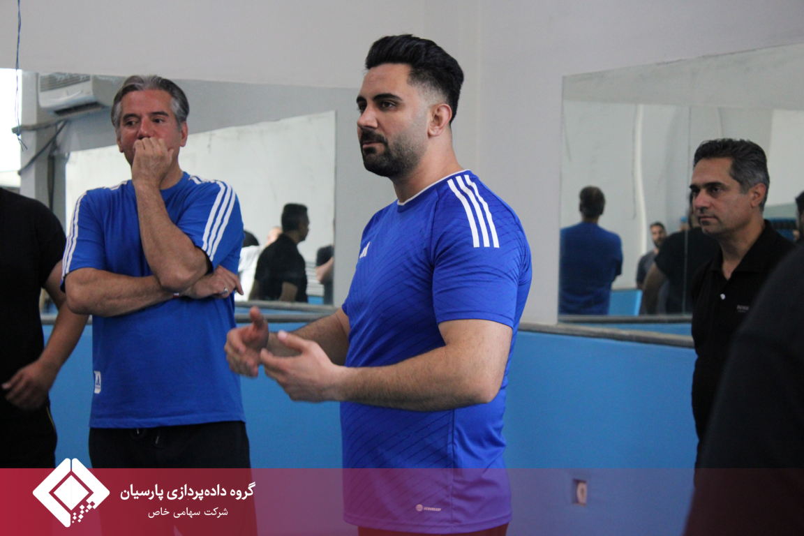 برگزاری دوره آموزشی ساواته و دفاع شخصی در گروه داده‌پردازی پارسیان
