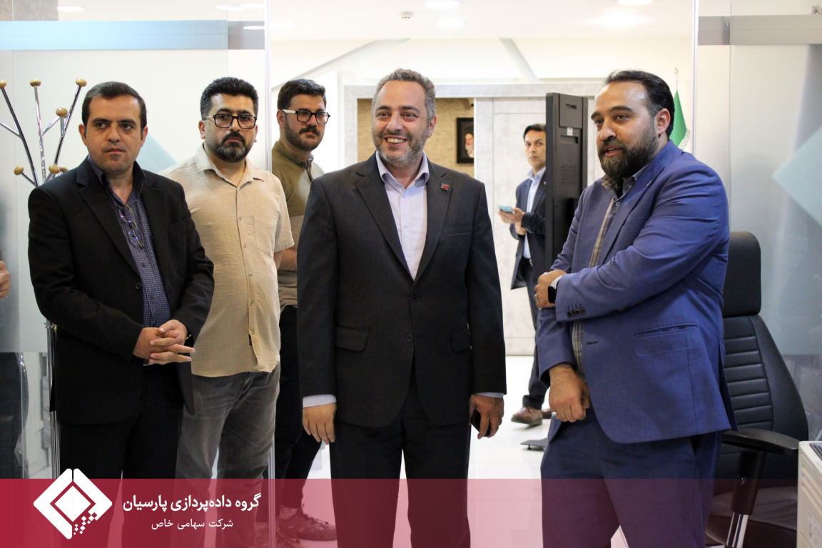 برگزاری پویش اهدای خون در گروه داده‌پردازی پارسیان