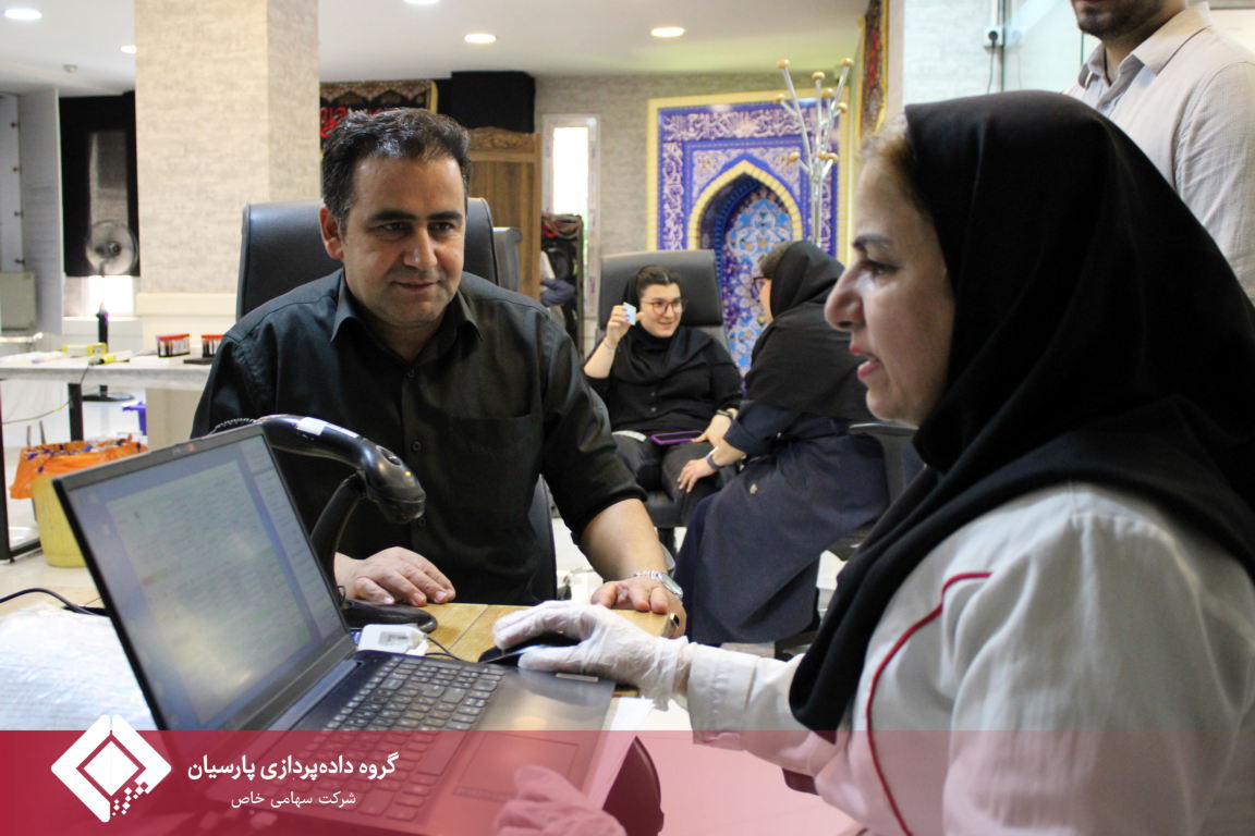 برگزاری پویش اهدای خون در گروه داده‌پردازی پارسیان