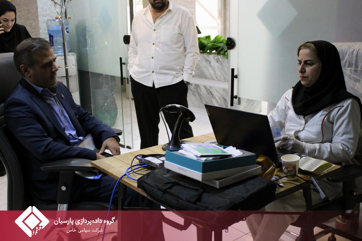 برگزاری پویش اهدای خون در گروه داده‌پردازی پارسیان