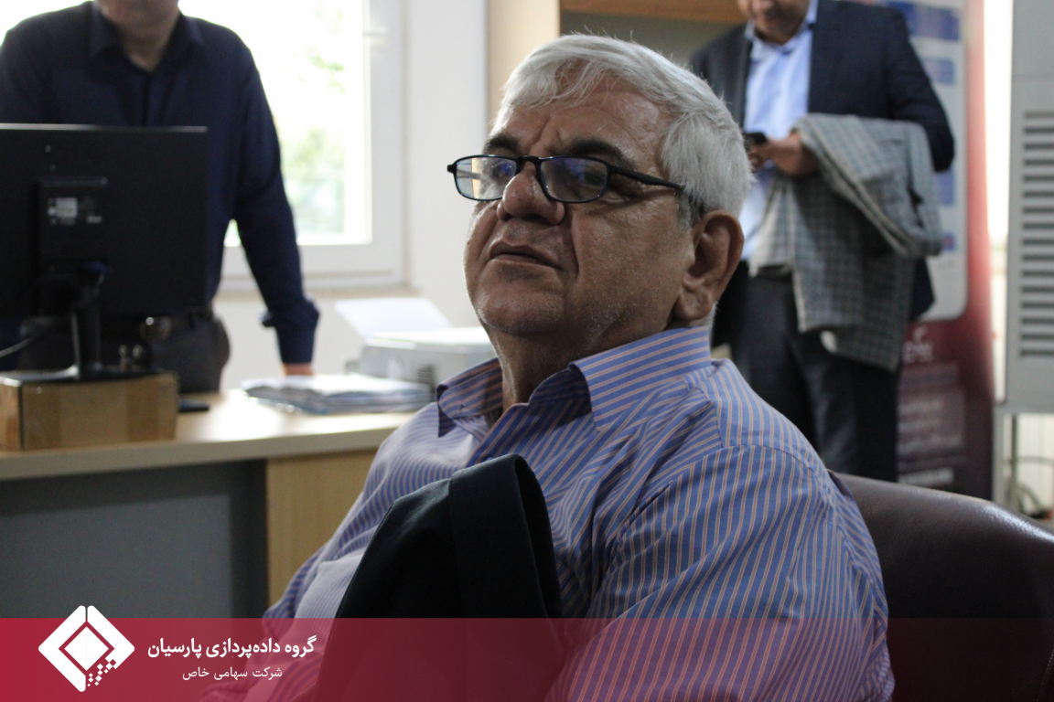 بررسی چالش‌ها و ظرفیت‌های نمایندگی‌های تجارت الکترونیک پارسیان در استان مازندران