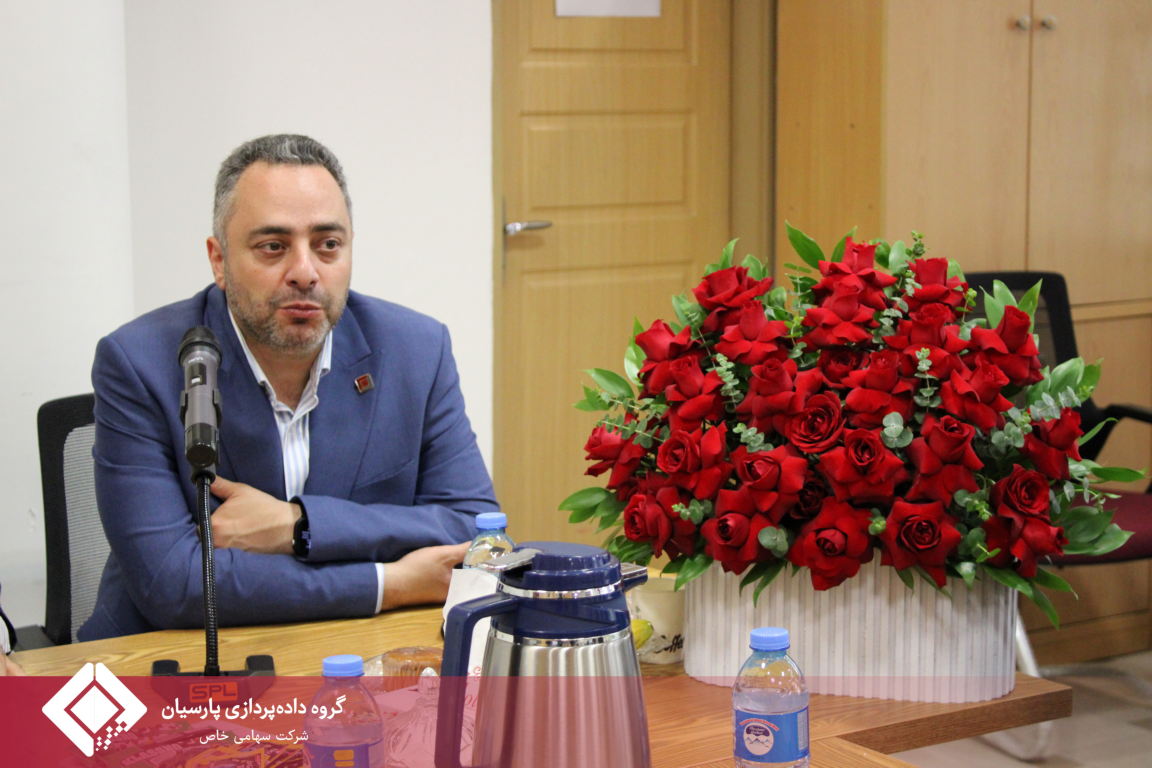 تقویت هم‌افزایی درون‌گروهی؛ بازدید مدیران گروه داده‌پردازی پارسیان از سرپرستی بانک پارسیان در استان مازندران