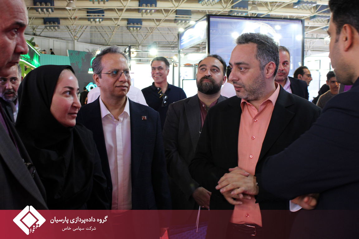 حضور و بازدید مدیرعامل و مدیران ارشد گروه داده‌پردازی پارسیان از بیست و نهمین نمایشگاه الکامپ