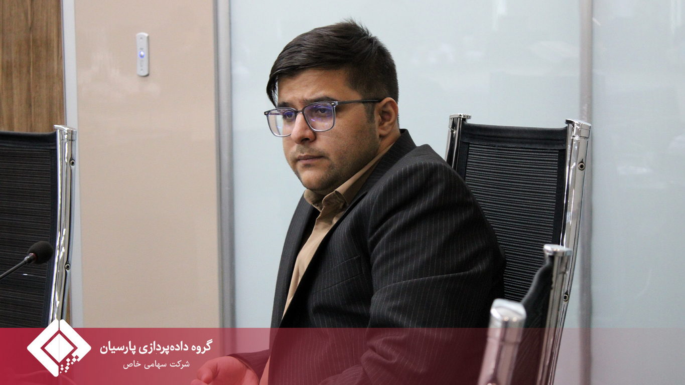 ارزیابی عملکرد شرکت‌های وابسته به توسعه سریع نوآوری ستارگان با حضور مدیرعامل گروه داده‌پردازی پارسیان برگزار شد